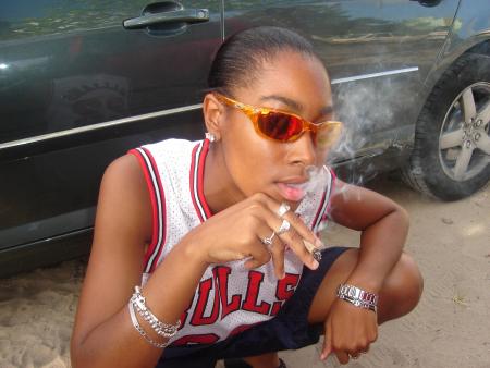 MAKAGIRL